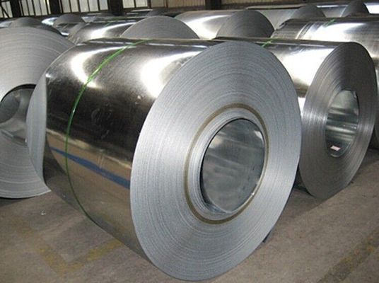 DX51D Q235 Q195 ha laminato a freddo l'acciaio galvanizzato immerso caldo in bobine per gli strati ondulati