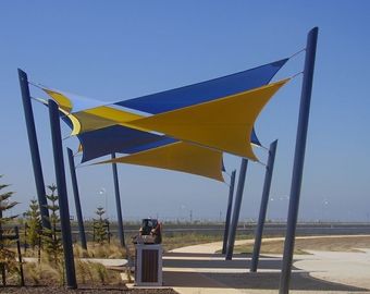 Il giardino impermeabile dell'ombra della vela di Sun del triangolo del patio ripara i baldacchini