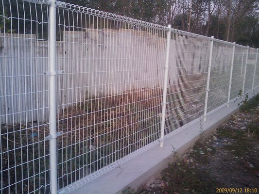 Priorità alte idilliaca galvanizzata su misura 3,0 - 6.0mm del recinto del recinto del rivestimento d'acciaio del doppio